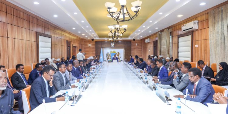 مجلس الوزراء يستعرض تقارير حول الأمن وخطة التحول الوطني وضريبة المبيعات