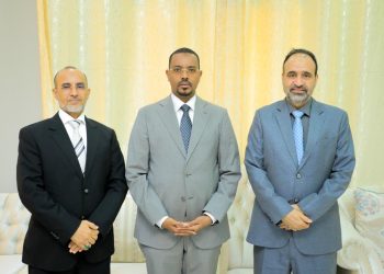 وزير الدولة بالعدل يبحث مع رؤساء بعثتي الجامعة العربية والتعاون الإسلامي  سبل تعزيز التعاون المشترك وتطوير النظام القضائي