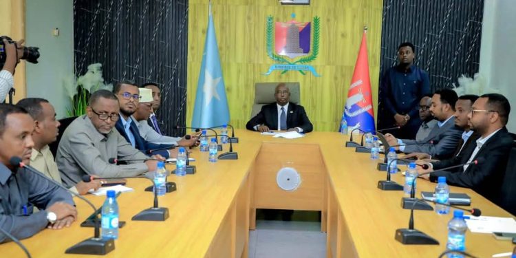 استعدادات الانتخابات المباشرة القادمة: محافظة بنادر جاهزة