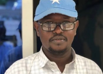 صحفي صومالي ينجو من محاولة اغتيال ويؤكد مواصلة رسالته الإعلامية