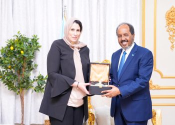 تعزيز العلاقات بين الصومال والجزائر: رسائل دبلوماسية تعكس شراكة استراتيجية