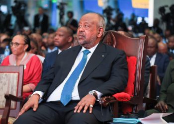 الرئيس الجيبوتي يدعو إلى التزام دولي بتمويل انتقال الطاقة في إفريقيا خلال قمة دار السلام