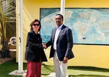 اجتماع بين رئيس اللجنة المستقلة للانتخابات وسفيرة الاتحاد الأوروبي لبحث الاستعدادات للانتخابات المقبلة