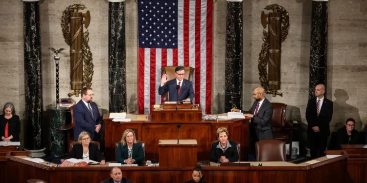 إعادة انتخاب الجمهوري جونسون رئيسا للنواب الأميركي