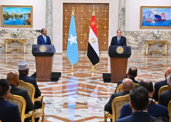 فيديو.. مؤتمر صحفي للرئيس الصومالي ونظيره المصري بالقاهرة يؤكد على تعزيز التعاون المشترك