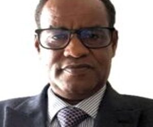 الحكيم: الفيلسوف الأديب وصانع المسرح الذهبي