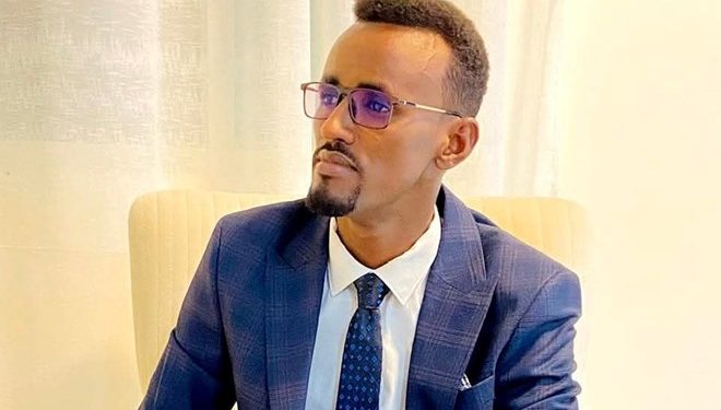 الصومال .. بونتلاند تعتقل صحفيًا بسبب بطاقة الهوية الفيدرالية