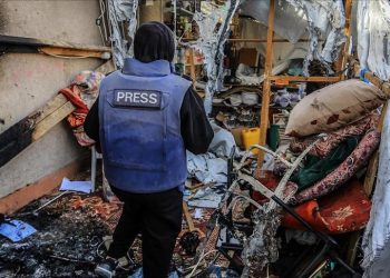 في يومهم العالمي.. صحفيو غزة يطلبون الحماية لاستكمال الرسالة (تقرير)