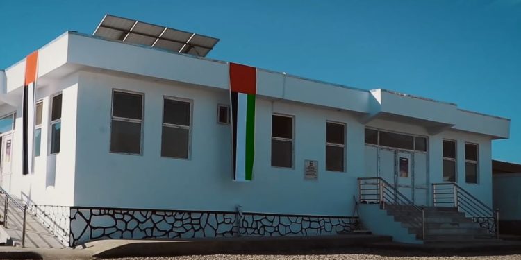 مراكز الولادة المُشيَّدة من الإمارات تُعيد الأمل إلى الأسر الأفغانية