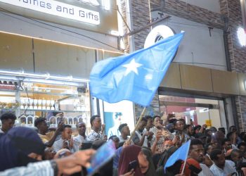 الصومال تُعلن 1 يوليو عطلة رسمية وتحيي أسبوع الاستقلال بفعاليات وطنية
