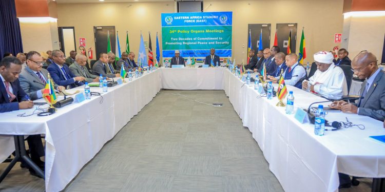 وزير الدفاع الصومالي يترأس افتتاح الاجتماع الوزاري لقوة الاحتياط لشرق إفريقيا في مقديشو