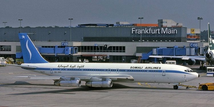 الصومال تُوقع صفقة تاريخية لإحياء قطاع الطيران المدني