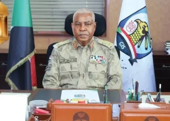 وسائل إعلام: زيارة مفاجئة لرئيس المخابرات السوداني إلى العاصمة الصومالية