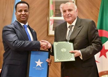 الجزائر والصومال تعززان تعاونهما الثنائي وتوقّعان ثلاث اتفاقيات شراكة