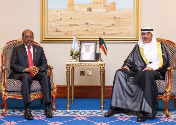 الرئيس الصومالي وولي عهد الكويت يبحثان آفاق التعاون المشترك