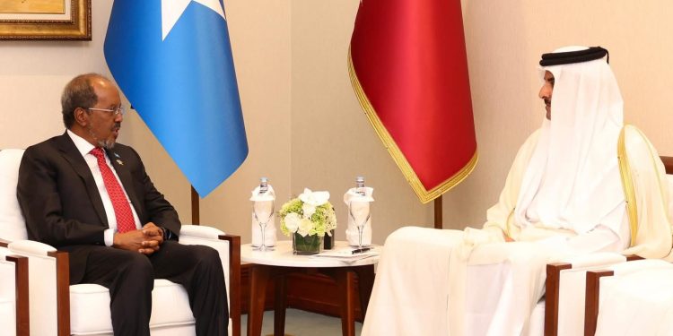 الرئيس الصومالي يؤكد موقف بلاده الرافض لانتهاك سيادة قطر