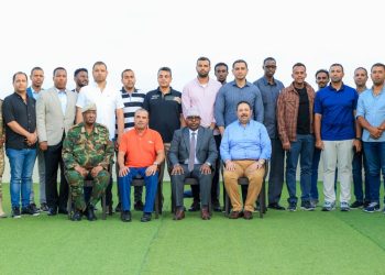 وزير الدفاع الصومالي يودّع وفداً عسكرياً مصرياً قبيل انضمام قوات القاهرة لبعثة أوصوم
