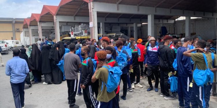  عودة 173 مواطنًا صوماليًا من السجون الليبية… خطوة إنسانية وسياسية مهمة