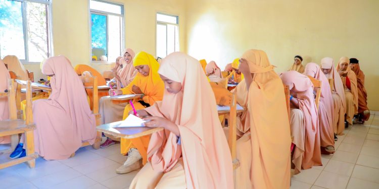 تعليق الأنشطة التعليمية في مقديشو استعدادًا للانتخابات المحلية
