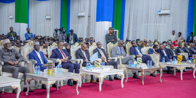 مؤتمر المعارضة الصومالية: إنذار سياسي قبل انتخابات 2026