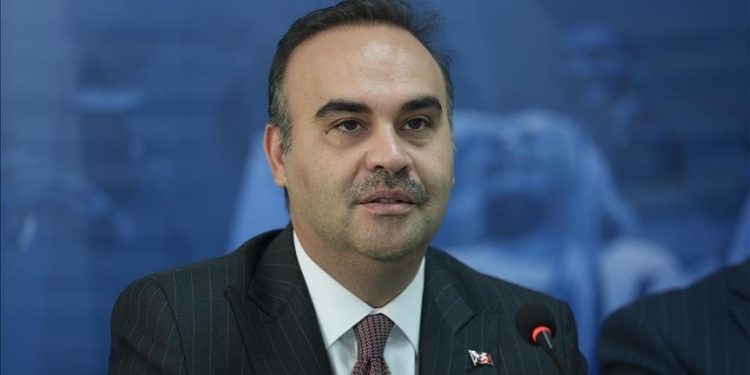 وزير تركي: بناء الميناء الفضائي التركي في الصومال بدأ فعليا