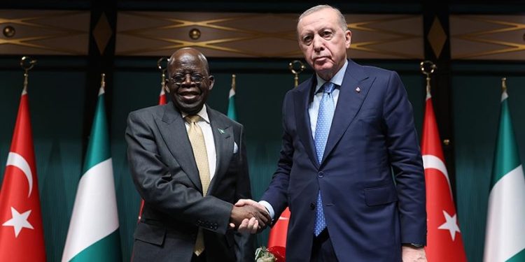 تركيا ونيجيريا توقعان 9 اتفاقيات ومذكرات تفاهم