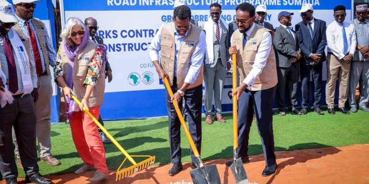 انطلاق أعمال طريق تنموي بطول 60 كيلومترًا في ولاية غلمدغ