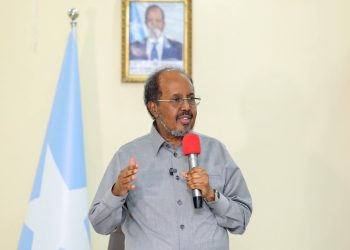 الصومال يعفي المساعدات الإنسانية من الضرائب لمواجهة الجفاف