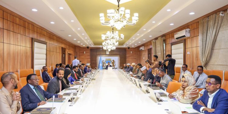 مجلس وزراء الصومال يناقش الأمن والأوضاع الإنسانية ويصادق على اتفاقيات دولية للبحر