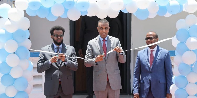 الصومال يدشن مركزًا وطنيًا لمواجهة التهديدات السيبرانية