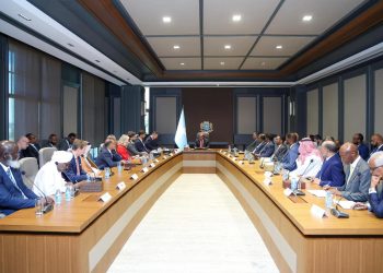 حسن شيخ محمود يستعرض أمام السفراء الدوليين إنجازات الحكومة في الأمن ومكافحة الإرهاب