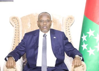 رئيس ولاية جنوب الغرب ينسحب من حزب الحاكم ويتهم الحكومة بانتهاك الدستور