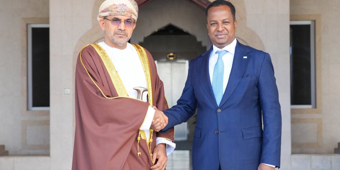 الصومال وعُمان تعززان التعاون في مجالات تصدير الماشية والثروة السمكية والزراعة