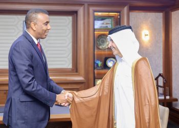 رئيس الوزراء الصومالي يبحث مع سفير قطر تعزيز العلاقات الثنائية ودعم الاستقرار