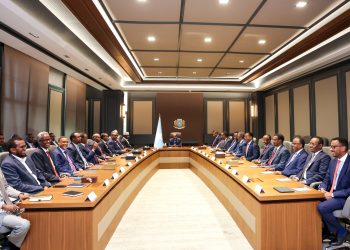 الرئيس الصومالي يدعو إلى حوار وطني شامل قبيل انتهاء ولايته الدستورية